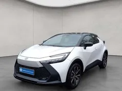 Platinumweiss perleffekt/schwarz Neu 2025 Toyota C-HR SUV | 32.950 € (Superpreis)