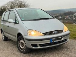 Silber Gebraucht 2004 Ford Galaxy Van / Kleinbus | 1.590 € (Superpreis)