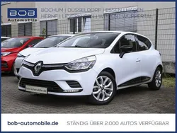 Weiß Gebraucht 2020 Renault Clio IV Collection Limousine | 11.220 € (Fairer Preis)