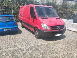 Rot Gebraucht 2009 Mercedes Sprinter Van | 10.500 €