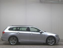 Silber Gebraucht 2020 VW Passat Business Kombi | 18.680 € (Superpreis)