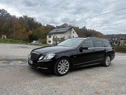 Schwarz Gebraucht 2011 Mercedes E220 Kombi | 8.999 € (Fairer Preis)