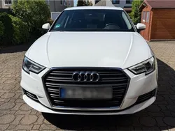 Weiß Gebraucht 2018 Audi A3 Design Limousine | 14.800 € (Fairer Preis)