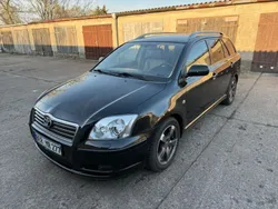 Schwarz Gebraucht 2005 Toyota Avensis Executive Kombi | 4.200 € (Etwas zu teuer)
