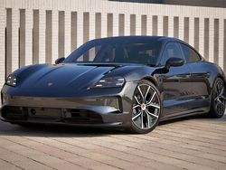 Tiefschwarzmetallic Neu 2025 Porsche Taycan Black Edition Limousine | 135.011 € (Fairer Preis)