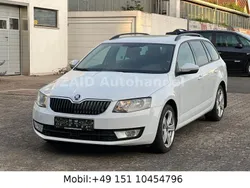 Weiß metallic Gebraucht 2017 Skoda Octavia Ambition Kombi | 9.999 € (Fairer Preis)