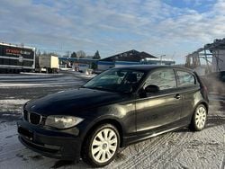 Schwarz Gebraucht 2007 BMW 118 Coupé Advantage Coupé | 2.200 € (Fairer Preis)