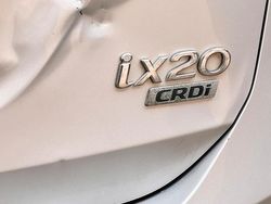 Grau Gebraucht 2013 Hyundai ix20 Kleinwagen | 3.400 € (Fairer Preis)