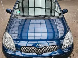 Blau Gebraucht 2005 Toyota Yaris Kleinwagen | 2.500 € (Fairer Preis)