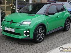 Grün Gebraucht 2024 Renault 5 E-Tech Komfort Limousine | 34.949 € (Etwas zu teuer)