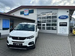 Lack weiss banquise/typ aussen Gebraucht 2019 Peugeot Rifter Allure Van / Kleinbus | 12.990 €
