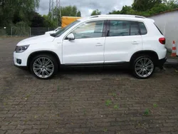 Pure white Gebraucht 2015 VW Tiguan LOUNGE SUV | 14.800 € (Fairer Preis)