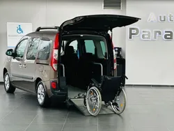 Braun Gebraucht 2017 Renault Kangoo LIMITED Van / Kleinbus | 23.950 €
