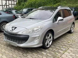 Grau Gebraucht 2009 Peugeot 308 Platinum Kombi | 2.499 € (Fairer Preis)