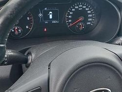 Weiß Gebraucht 2017 Kia Sorento Vision SUV | 20.100 € (Guter Preis)