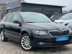 Schwarz Gebraucht 2015 Skoda Superb Exclusive Kombi | 12.990 € (Fairer Preis)