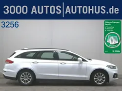 Obsidianschwarz metallic Gebraucht 2020 Ford Mondeo Titanium Kombi | 25.990 €