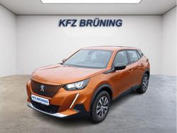 Orange fusion (metallic) Gebraucht 2023 Peugeot e-2008 Active SUV | 17.880 € (Superpreis)