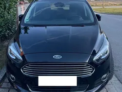 Schwarz Gebraucht 2016 Ford S-MAX Titanium Van / Kleinbus | 16.760 €