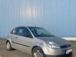 Silber Gebraucht 2004 Ford Fiesta Viva Kleinwagen | 2.150 € (Etwas zu teuer)