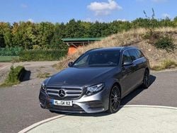 Grau Gebraucht 2019 Mercedes E450 Kombi | 41.990 € (Fairer Preis)
