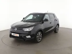 Schwarz Gebraucht 2015 Ssangyong Tivoli Crystal SUV | 12.290 € (Teuer)