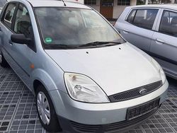 Silber Gebraucht 2004 Ford Fiesta Kleinwagen | 1.790 € (Fairer Preis)