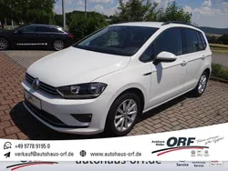 Weiß Gebraucht 2016 VW Golf Sportsvan LOUNGE Van / Kleinbus | 9.990 € (Superpreis)