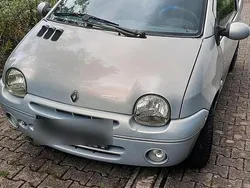 Silber Gebraucht 2003 Renault Twingo Kleinwagen | 1.450 €