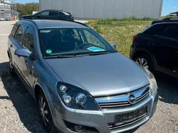 Silber Gebraucht 2008 Opel Astra Edition Kombi | 2.222 € (Guter Preis)