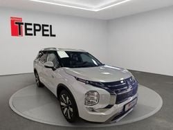 Weiß Neu 2025 Mitsubishi Outlander P-HEV Edition SUV | 49.790 € (Guter Preis)