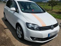 Weiß Gebraucht 2010 VW Golf VI Limousine | 3.750 € (Fairer Preis)