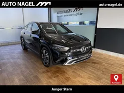 Nachtschwarz Gebraucht 2024 Mercedes GLA200 Progressive SUV | 39.786 € (Fairer Preis)