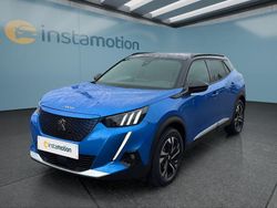 Blau Gebraucht 2021 Peugeot e-2008 SUV | 19.499 € (Etwas zu teuer)