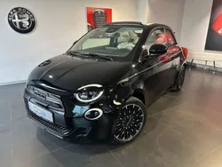 Schwarz Gebraucht 2025 Fiat 500e La Prima Cabrio | 36.490 €