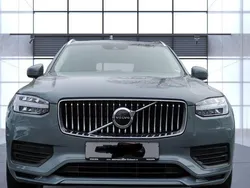 Grau Gebraucht 2021 Volvo XC90 Momentum SUV | 44.000 € (Guter Preis)