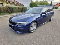 Blau Gebraucht 2020 BMW 530 M Sport Kombi | 31.750 € (Guter Preis)