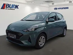 Mangrove green Neu 2025 Hyundai i10 Select Kleinwagen | 17.890 € (Fairer Preis)