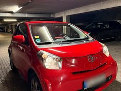 Rot Gebraucht 2010 Toyota iQ Kleinwagen | 4.900 € (Fairer Preis)