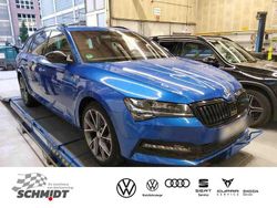 Raceblau metallic Gebraucht 2022 Skoda Superb SportLine Kombi | 35.750 € (Etwas zu teuer)