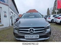 Grau Gebraucht 2021 Mercedes 200 Limousine | 23.500 € (Fairer Preis)