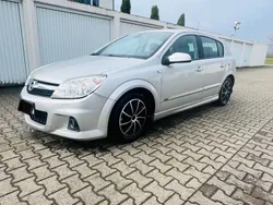 Silber Gebraucht 2008 Opel Astra OPC Limousine | 2.000 € (Guter Preis)