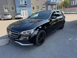 Schwarz Gebraucht 2022 Mercedes E300 Limousine | 35.260 € (Fairer Preis)