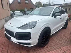 Weiß Gebraucht 2021 Porsche Cayenne SUV | 84.999 € (Guter Preis)