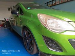 Grün Gebraucht 2012 Opel Corsa Cabrio | 500 €