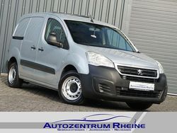 Silber Gebraucht 2016 Peugeot Partner Premium Van / Kleinbus | 11.900 € (Etwas zu teuer)
