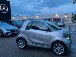 Silber Gebraucht 2016 Smart ForTwo Coupé Kleinwagen | 9.999 € (Fairer Preis)
