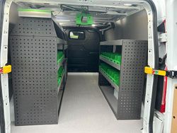 Weiß Gebraucht 2023 Ford Transit Custom Van / Kleinbus | 30.200 € (Guter Preis)