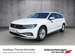 Weiß Gebraucht 2020 VW Passat Business Kombi | 18.580 € (Fairer Preis)