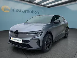 Schwarz Neu 2025 Renault Mégane Limousine | 51.299 €